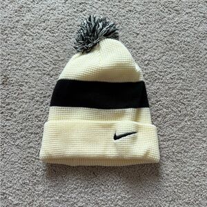 nike beanie